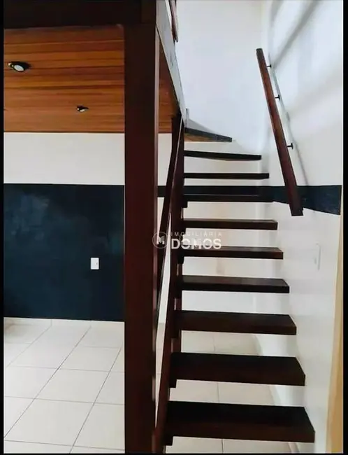 Foto 6 de Casa com 2 quartos à venda, 225m2 em Parque São Francisco, Guaratingueta - SP