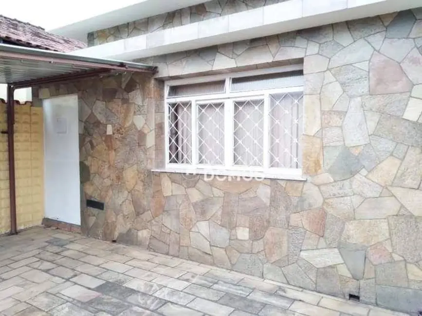 Foto 1 de Casa com 3 quartos à venda, 300m2 em Jardim Rony, Guaratingueta - SP