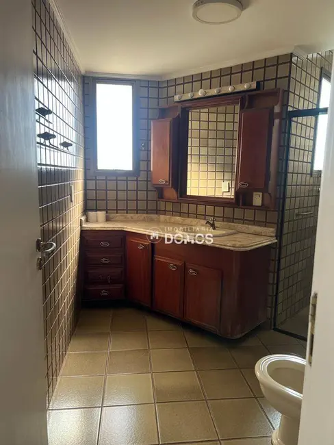 Foto 5 de Apartamento com 4 quartos para alugar, 46m2 em Campo do Galvão, Guaratingueta - SP