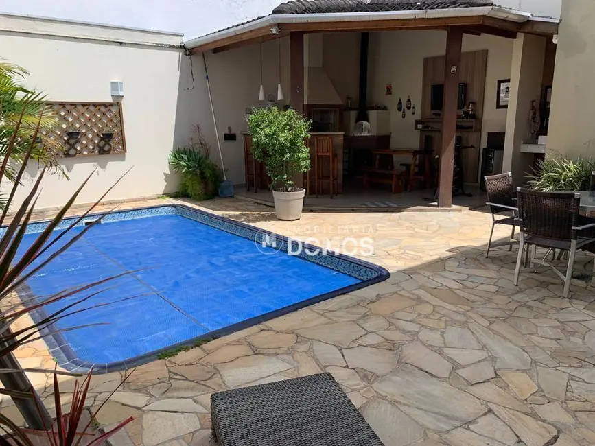 Foto 7 de Casa com 3 quartos à venda, 300m2 em Portal das Colinas, Guaratingueta - SP