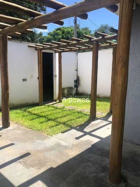 Foto 8 de Casa com 3 quartos à venda, 300m2 em Guaratingueta - SP