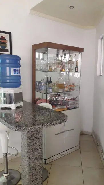 Foto 6 de Casa com 3 quartos à venda, 300m2 em Portal das Colinas, Guaratingueta - SP