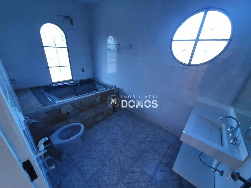 Chácara com 5 quartos à venda, 6000m2 em Bom Jardim I, Guaratingueta - SP - imagem 8 Foto 8 de Chácara com 5 quartos à venda, 6000m2 em Bom Jardim I, Guaratingueta - SP