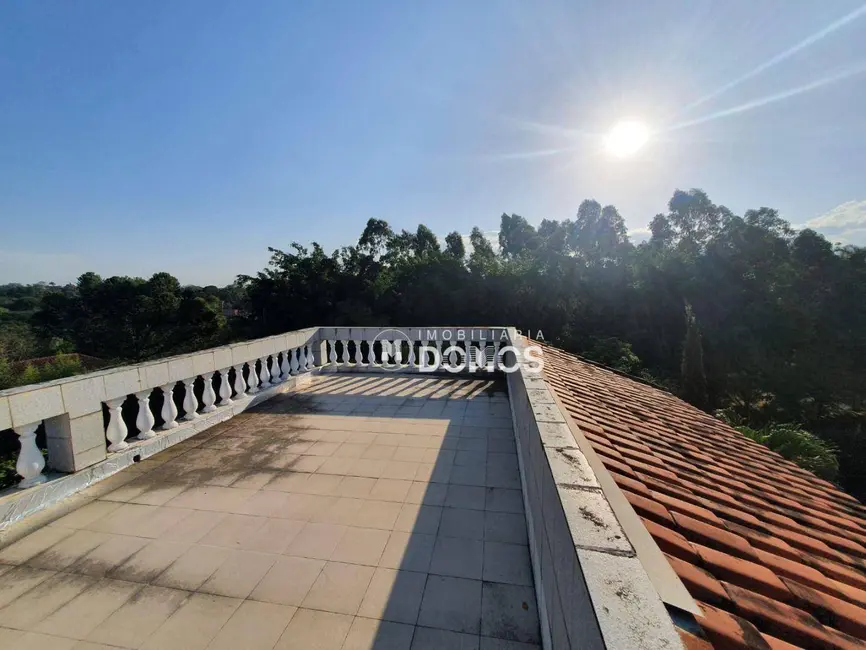 Chácara com 5 quartos à venda, 6000m2 em Bom Jardim I, Guaratingueta - SP - imagem 9 Foto 9 de Chácara com 5 quartos à venda, 6000m2 em Bom Jardim I, Guaratingueta - SP