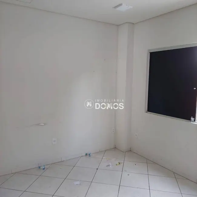 Foto 6 de Loja para alugar, 390m2 em Cruz, Lorena - SP