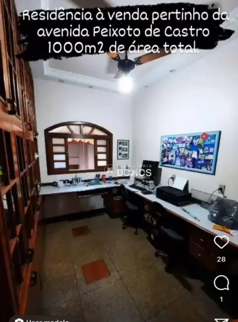 Foto 2 de Casa com 5 quartos à venda, 1000m2 em Cruz, Lorena - SP
