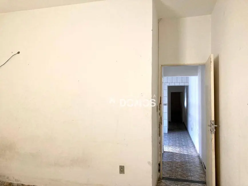 Foto 4 de Casa com 3 quartos à venda, 150m2 em Parque do Sol, Guaratingueta - SP