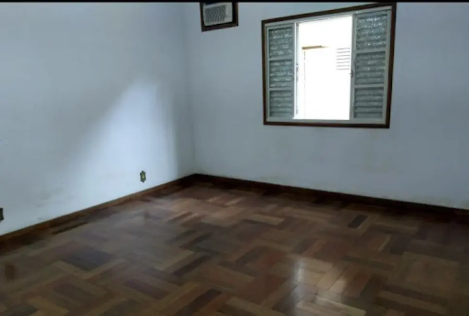 Foto 9 de Casa com 2 quartos à venda em Parque das Árvores, Guaratingueta - SP