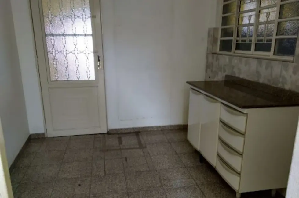 Foto 6 de Casa com 2 quartos à venda em Parque das Árvores, Guaratingueta - SP