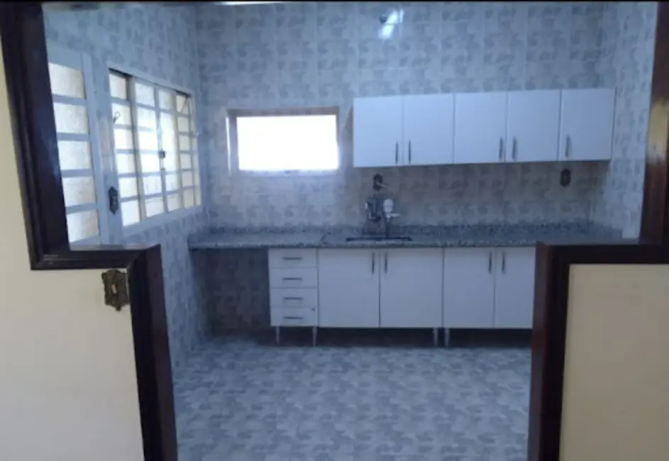 Foto 7 de Casa com 2 quartos à venda em Parque das Árvores, Guaratingueta - SP