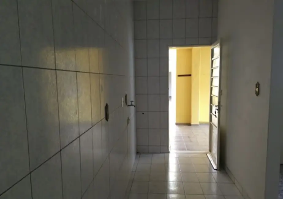 Foto 8 de Casa com 2 quartos à venda em Parque das Árvores, Guaratingueta - SP