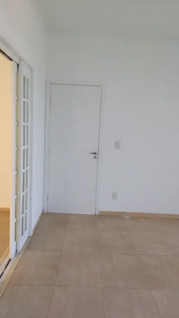 Foto 8 de Casa com 3 quartos à venda e para alugar, 300m2 em Portal das Colinas, Guaratingueta - SP
