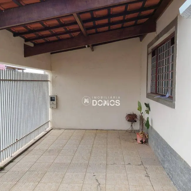 Foto 5 de Casa com 4 quartos à venda, 180m2 em Vila dos Comerciários I, Guaratingueta - SP