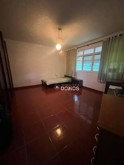 Foto 5 de Casa com 3 quartos à venda, 1003m2 em Jardim Panorama, Guaratingueta - SP