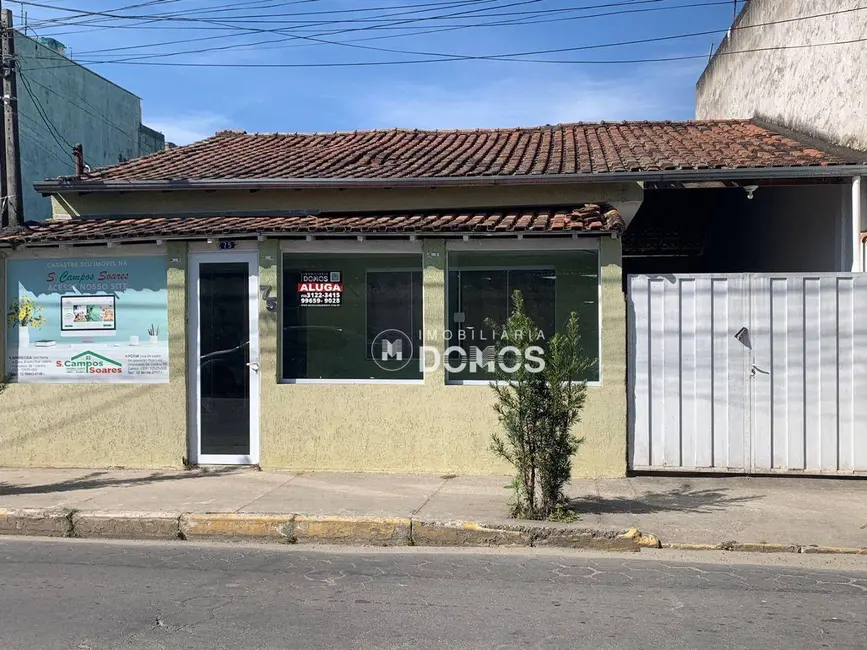 Foto 1 de Casa com 2 quartos para alugar em Potim - SP