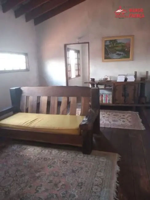 Foto 4 de Casa com 4 quartos à venda, 170m2 em Vila Municipal I, Guaratingueta - SP