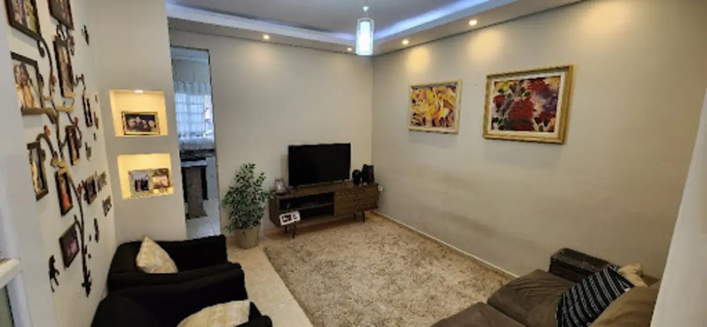 Foto 3 de Casa com 2 quartos à venda, 278m2 em Belveder Clube dos 500, Guaratingueta - SP