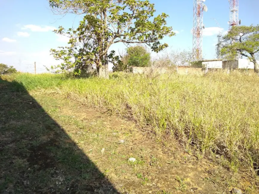 Foto 4 de Terreno / Lote à venda, 732m2 em Village Mantiqueira, Guaratingueta - SP