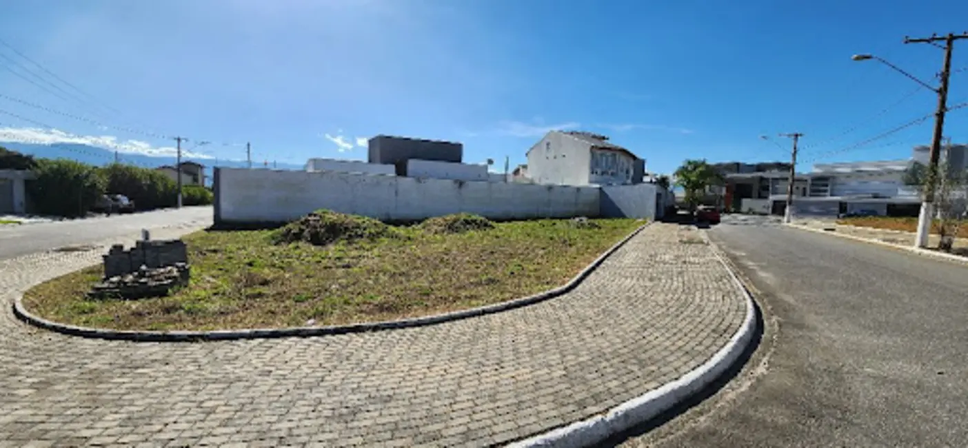 Foto 4 de Terreno / Lote à venda, 493m2 em Village Mantiqueira, Guaratingueta - SP