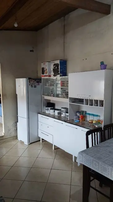 Foto 7 de Casa com 2 quartos à venda, 73m2 em Guaratingueta - SP