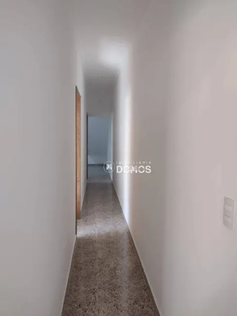 Foto 4 de Casa de Condomínio com 3 quartos à venda, 300m2 em Guaratingueta - SP