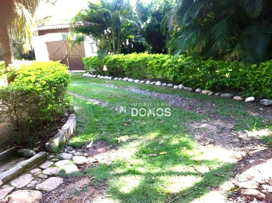 Chácara com 3 quartos à venda, 2000m2 em Pingo de Ouro, Guaratingueta - SP - imagem 5 Foto 5 de Chácara com 3 quartos à venda, 2000m2 em Pingo de Ouro, Guaratingueta - SP