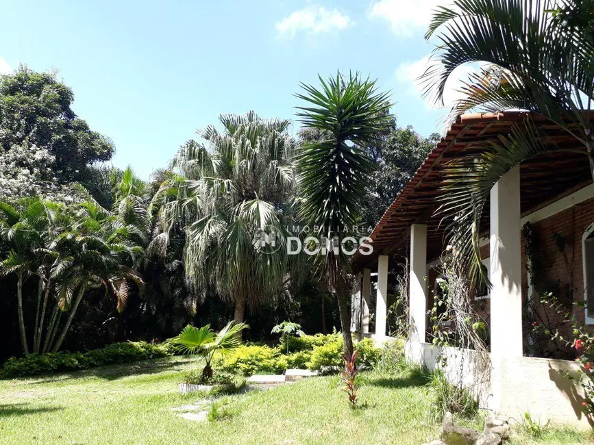 Chácara com 3 quartos à venda, 2000m2 em Pingo de Ouro, Guaratingueta - SP - imagem 9 Foto 9 de Chácara com 3 quartos à venda, 2000m2 em Pingo de Ouro, Guaratingueta - SP