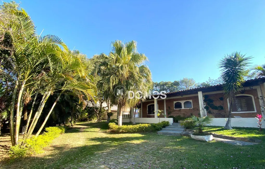 Chácara com 3 quartos à venda, 2000m2 em Pingo de Ouro, Guaratingueta - SP - imagem 7 Foto 7 de Chácara com 3 quartos à venda, 2000m2 em Pingo de Ouro, Guaratingueta - SP