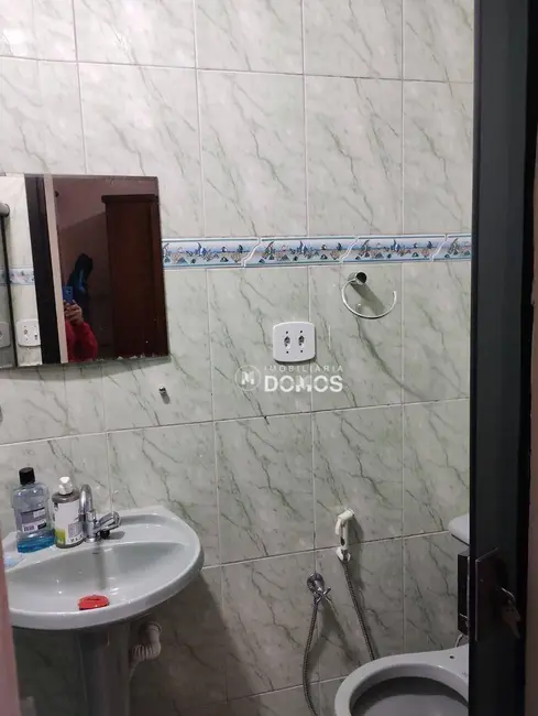 Casa com 2 quartos à venda, 176m2 em Aparecida - SP - imagem 3 Foto 3 de Casa com 2 quartos à venda, 176m2 em Aparecida - SP