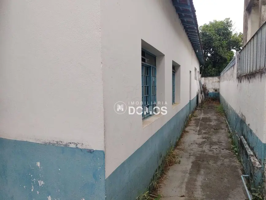 Foto 6 de Casa à venda, 300m2 em Centro, Guaratingueta - SP