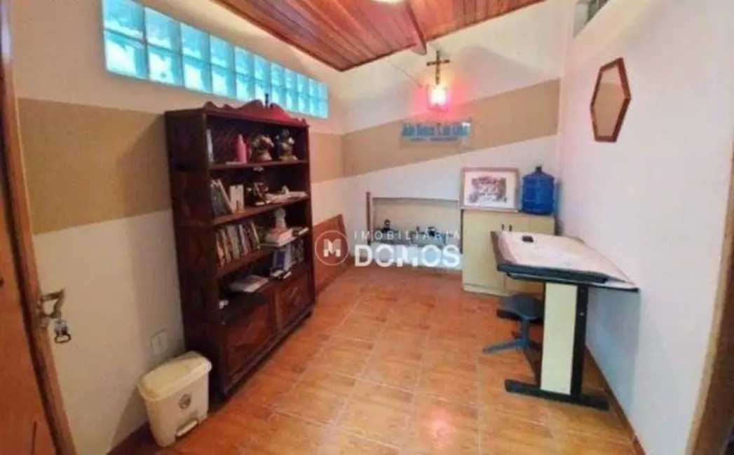Foto 6 de Casa com 2 quartos à venda, 480m2 em Pedregulho, Guaratingueta - SP