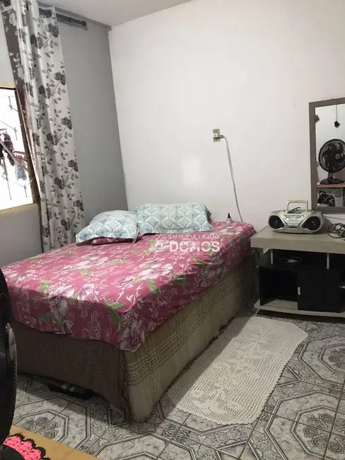 Foto 5 de Casa com 2 quartos à venda, 160m2 em Guaratingueta - SP