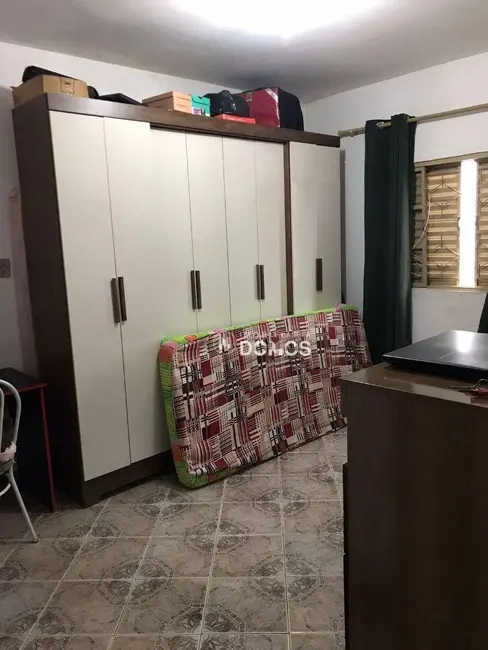 Foto 4 de Casa com 2 quartos à venda, 160m2 em Guaratingueta - SP