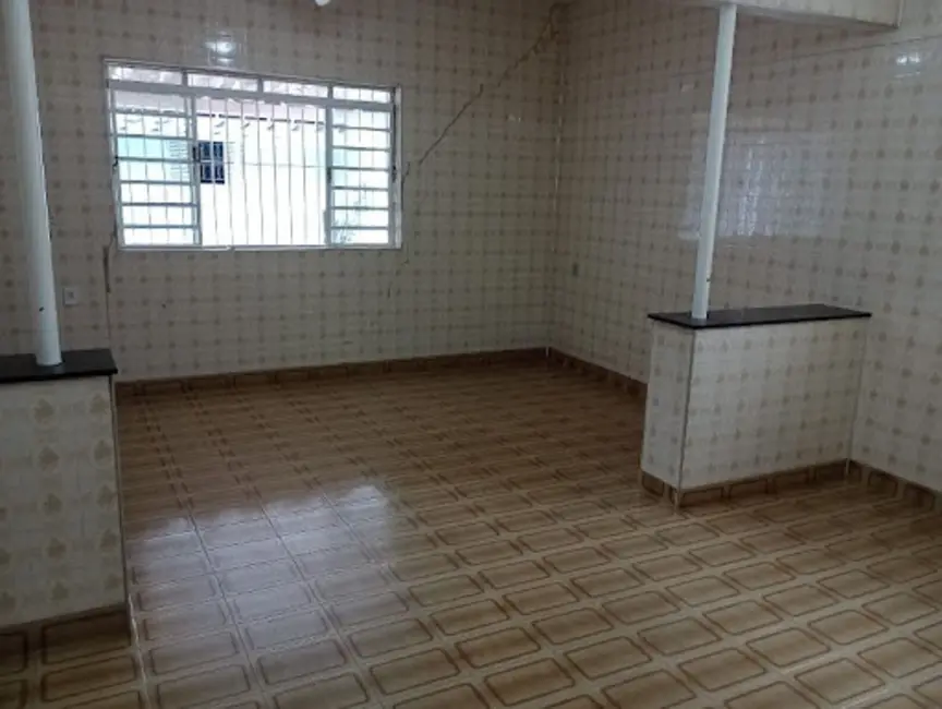 Foto 1 de Casa com 4 quartos à venda, 370m2 em Pedregulho, Guaratingueta - SP