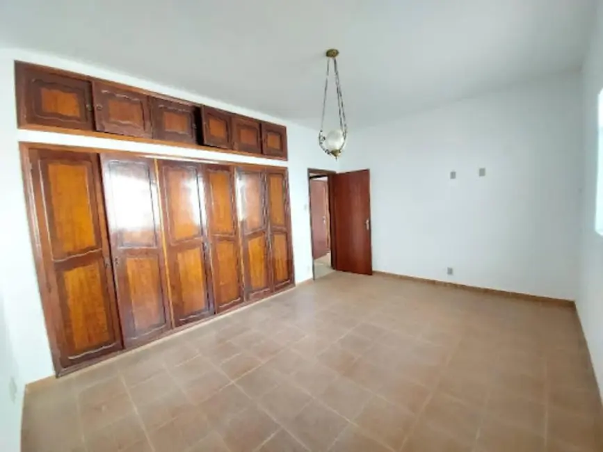 Foto 4 de Casa com 3 quartos à venda, 300m2 em Pedregulho, Guaratingueta - SP