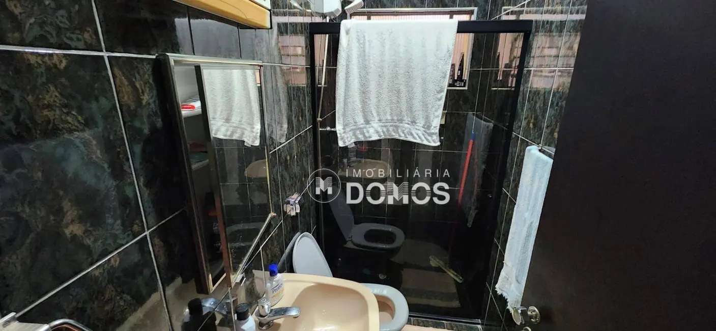 Casa com 3 quartos à venda e para alugar, 250m2 em Parque do Sol, Guaratingueta - SP - imagem 3 Foto 3 de Casa com 3 quartos à venda e para alugar, 250m2 em Parque do Sol, Guaratingueta - SP