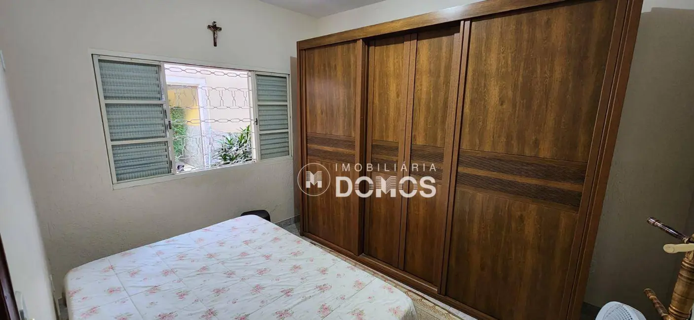 Casa com 3 quartos à venda e para alugar, 250m2 em Parque do Sol, Guaratingueta - SP - imagem 4 Foto 4 de Casa com 3 quartos à venda e para alugar, 250m2 em Parque do Sol, Guaratingueta - SP