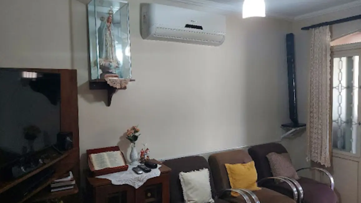 Foto 8 de Casa com 2 quartos à venda, 170m2 em Vila Municipal I, Guaratingueta - SP