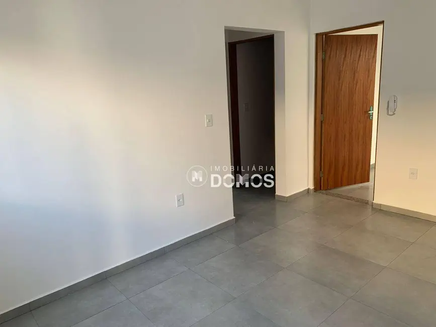 Foto 1 de Apartamento com 2 quartos à venda, 52m2 em Jardim do Vale, Guaratingueta - SP