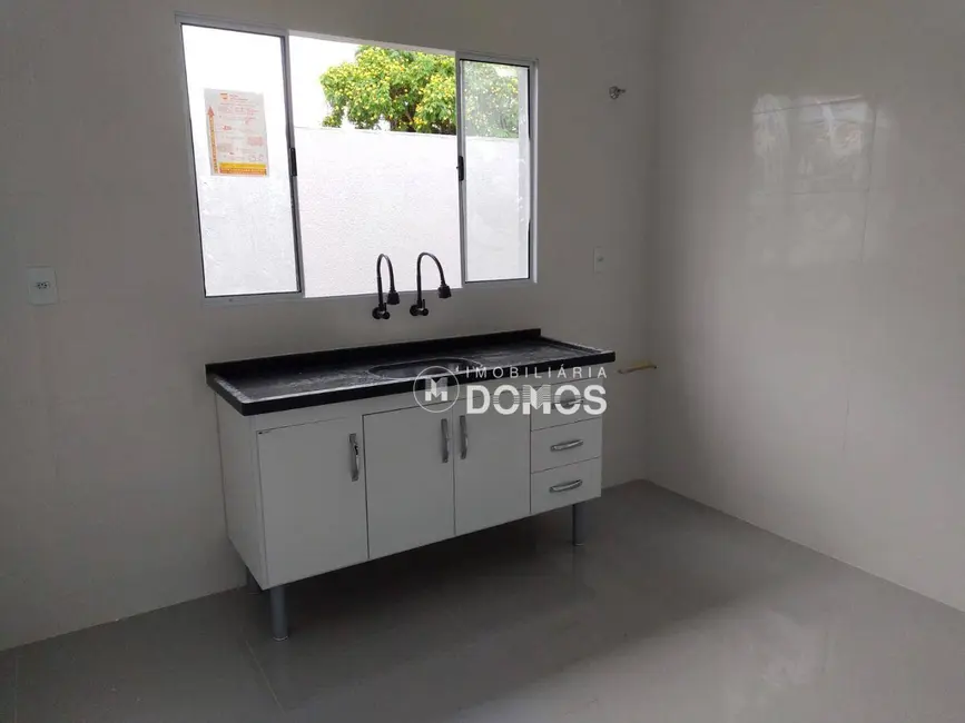 Foto 3 de Casa com 2 quartos à venda, 125m2 em Jardim do Vale, Guaratingueta - SP