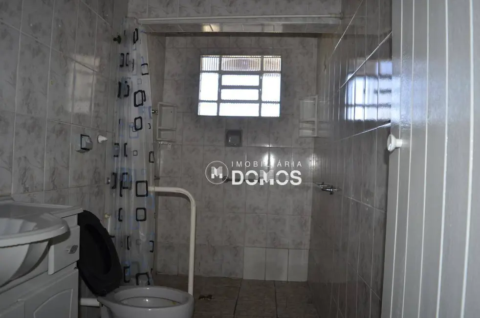 Foto 3 de Casa com 3 quartos à venda em Jardim Coelho Neto, Guaratingueta - SP