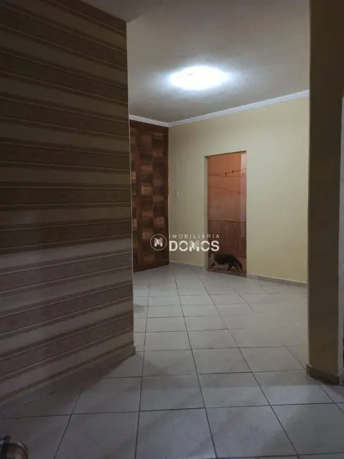 Foto 6 de Casa com 3 quartos à venda, 192m2 em Parque São Francisco III, Guaratingueta - SP