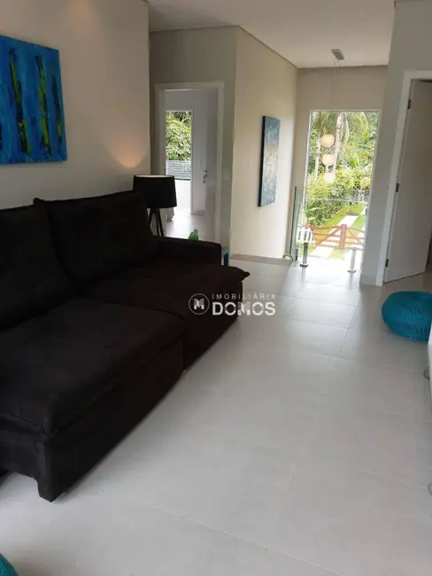 Foto 9 de Sobrado com 5 quartos à venda, 375m2 em Ubatuba - SP