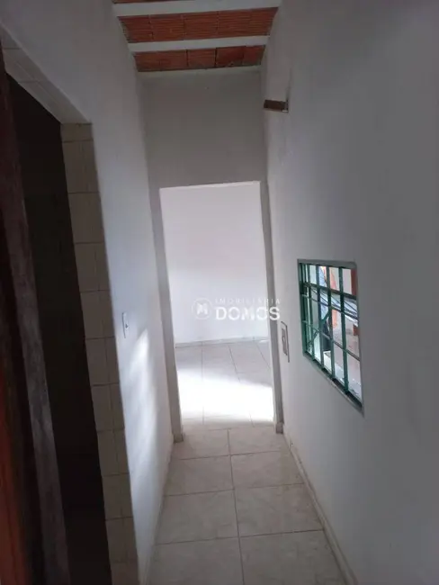 Foto 8 de Casa com 2 quartos à venda, 250m2 em Jardim do Vale, Guaratingueta - SP