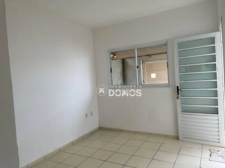 Foto 9 de Casa com 2 quartos à venda, 170m2 em Jardim França II, Guaratingueta - SP