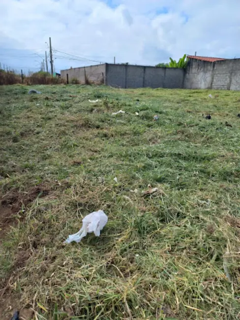 Foto 2 de Terreno / Lote à venda, 200m2 em Loteamento Residencial e Comercial Araguaia, Pindamonhangaba - SP