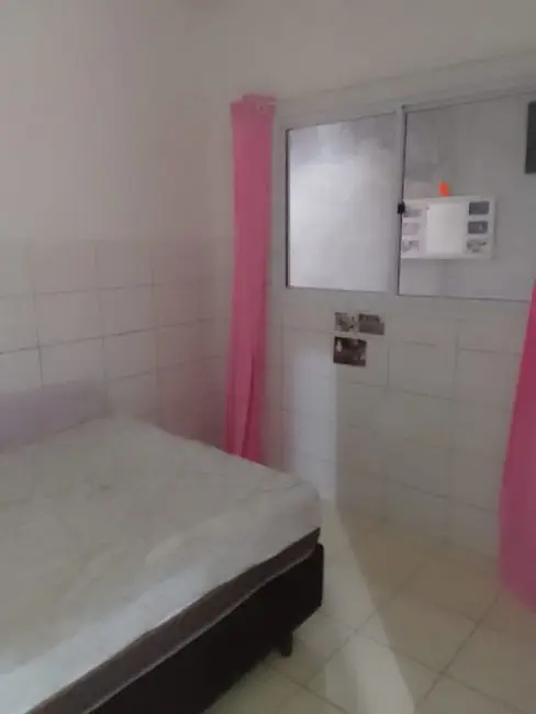 Foto 5 de Casa com 2 quartos à venda, 160m2 em Guaratingueta - SP