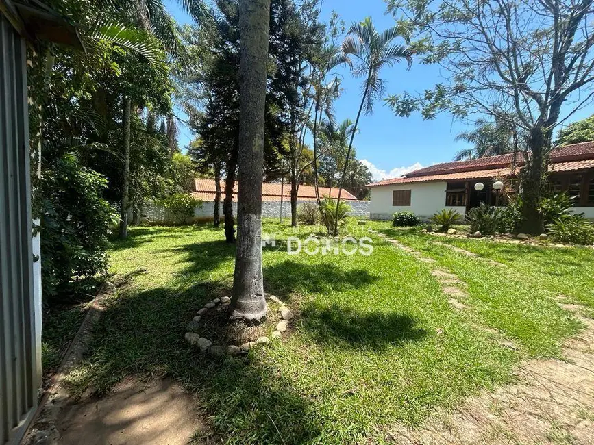 Chácara com 4 quartos à venda, 60500m2 em Bom Jardim I, Guaratingueta - SP - imagem 3 Foto 3 de Chácara com 4 quartos à venda, 60500m2 em Bom Jardim I, Guaratingueta - SP