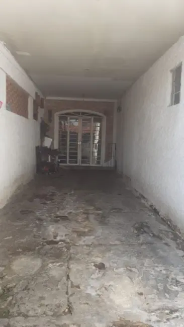 Foto 3 de Casa com 3 quartos à venda, 250m2 em Parque São Francisco, Guaratingueta - SP