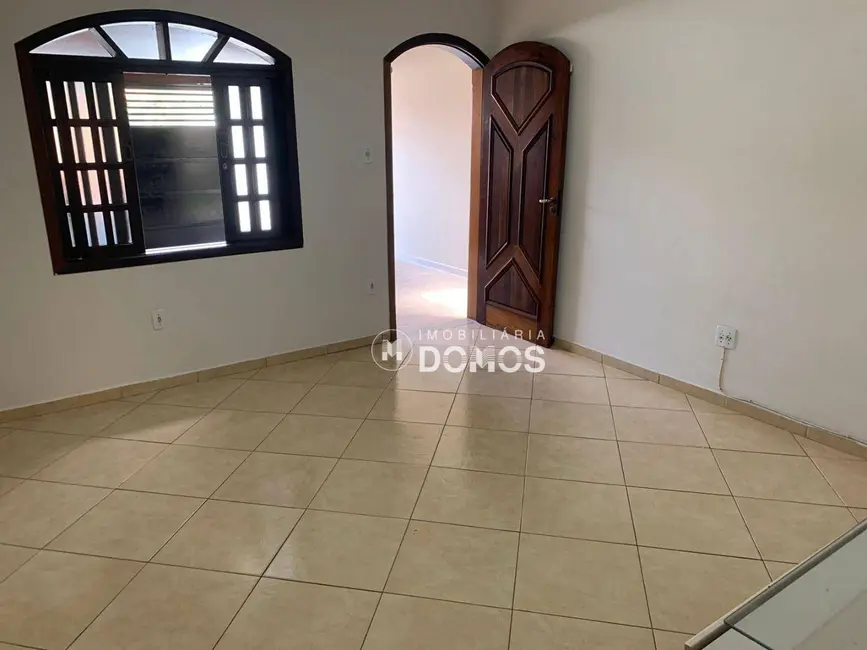 Foto 3 de Casa com 2 quartos à venda, 130m2 em Beira Rio II, Guaratingueta - SP